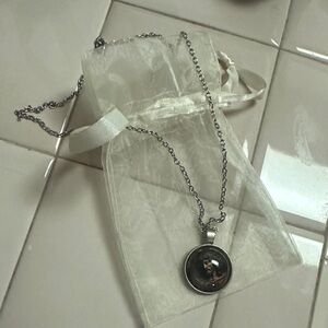 Elegant Silver Pendant Necklace